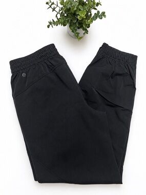 Rare Lululemon Effortless Mid-Rise Softstreme Mixed Fabric Zippered Pant Size 8